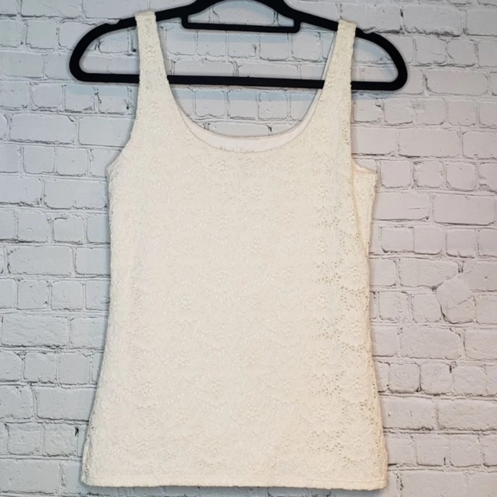 Off White Floral Lace Lined tank top